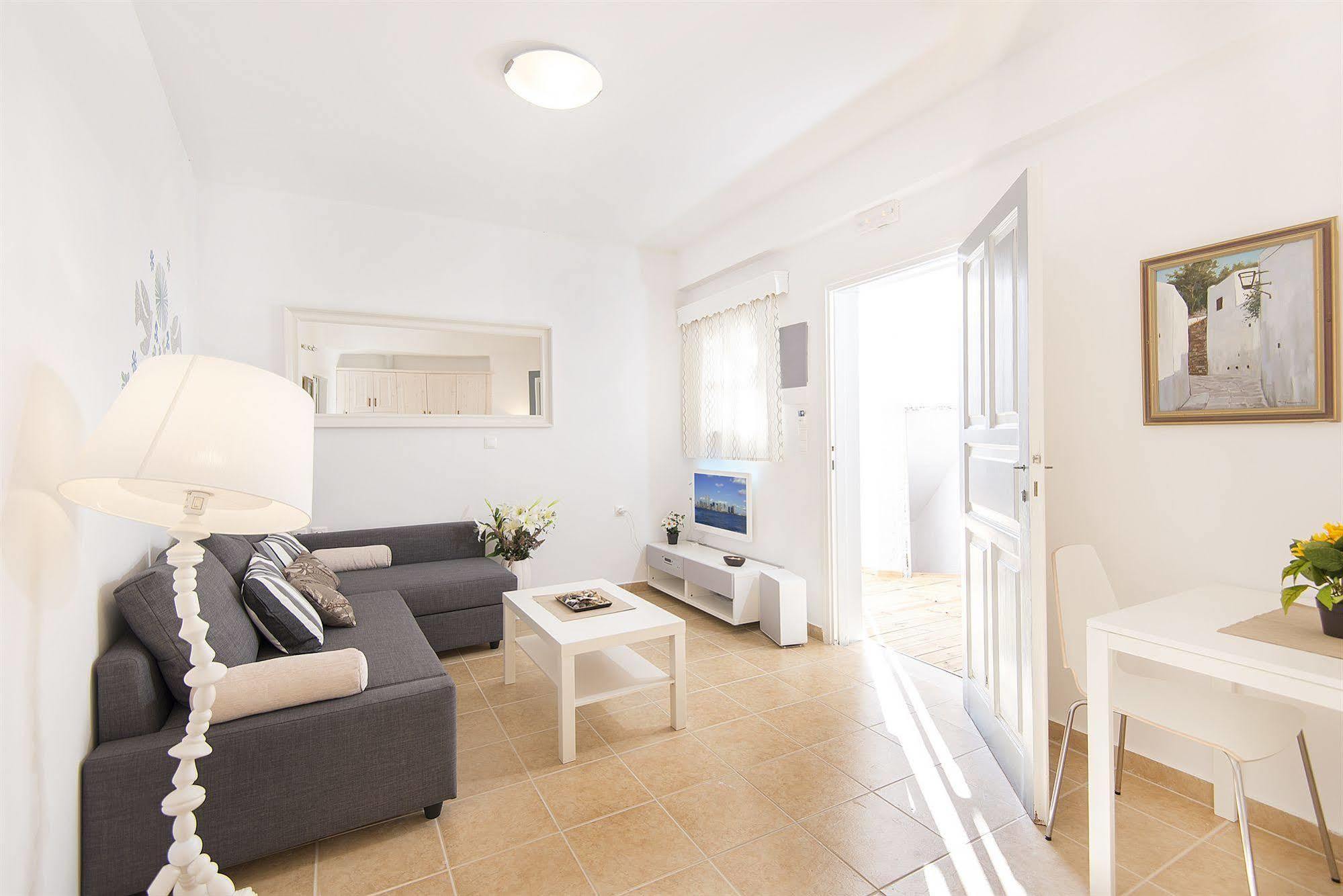 Lindos Harmony Suites エクステリア 写真