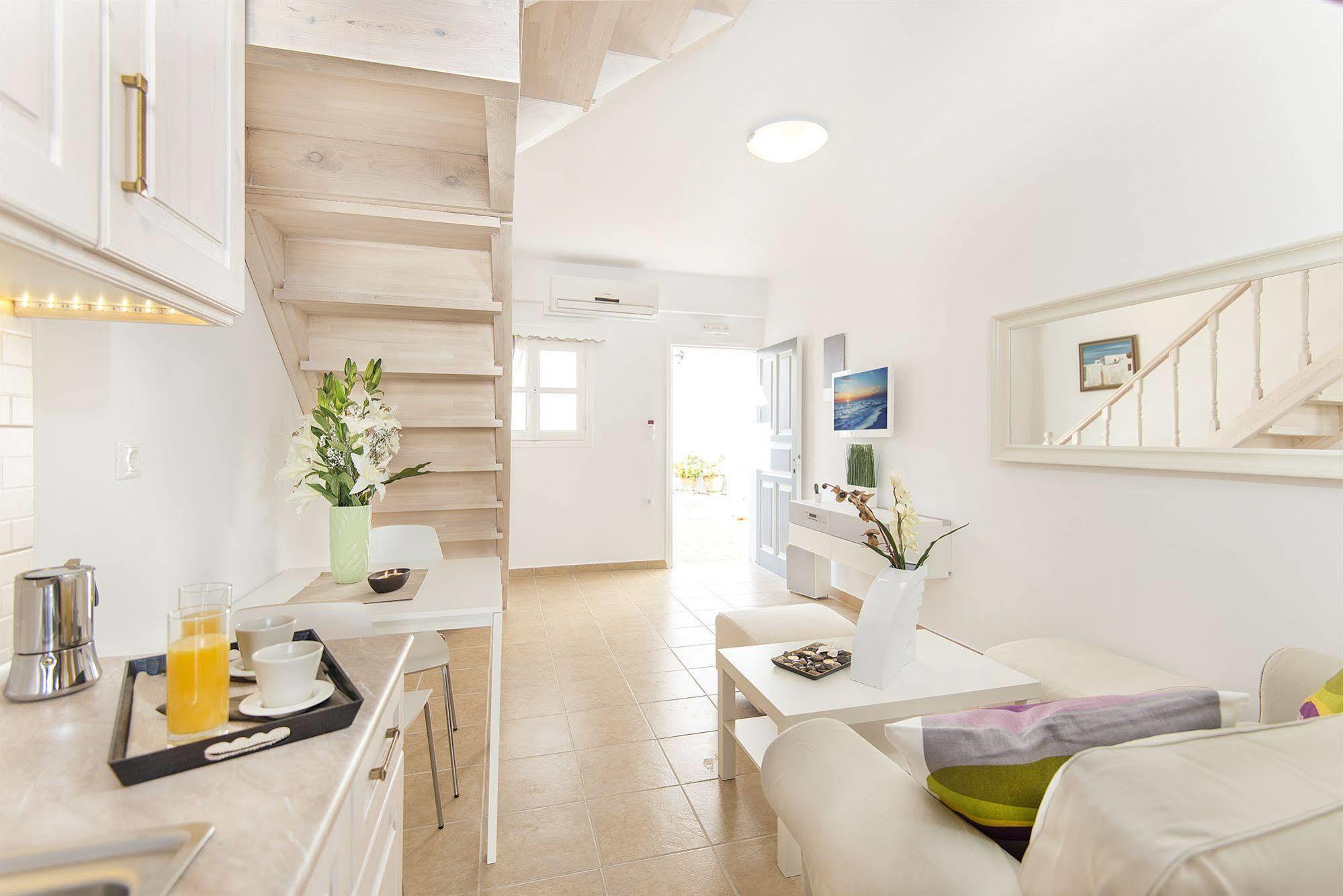 Lindos Harmony Suites エクステリア 写真