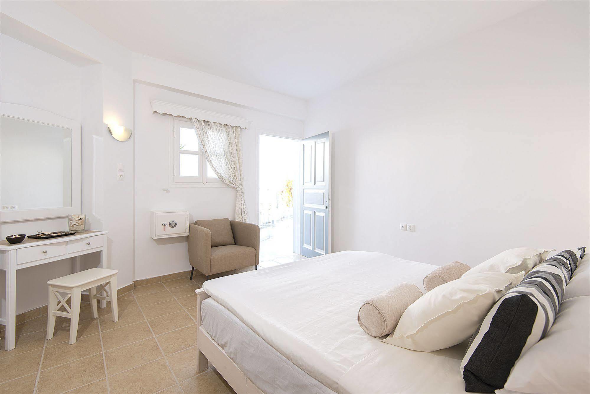 Lindos Harmony Suites エクステリア 写真